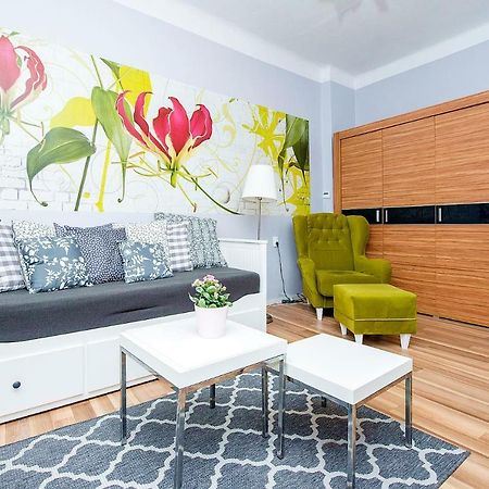 Slawkowska Apartment Краков Экстерьер фото