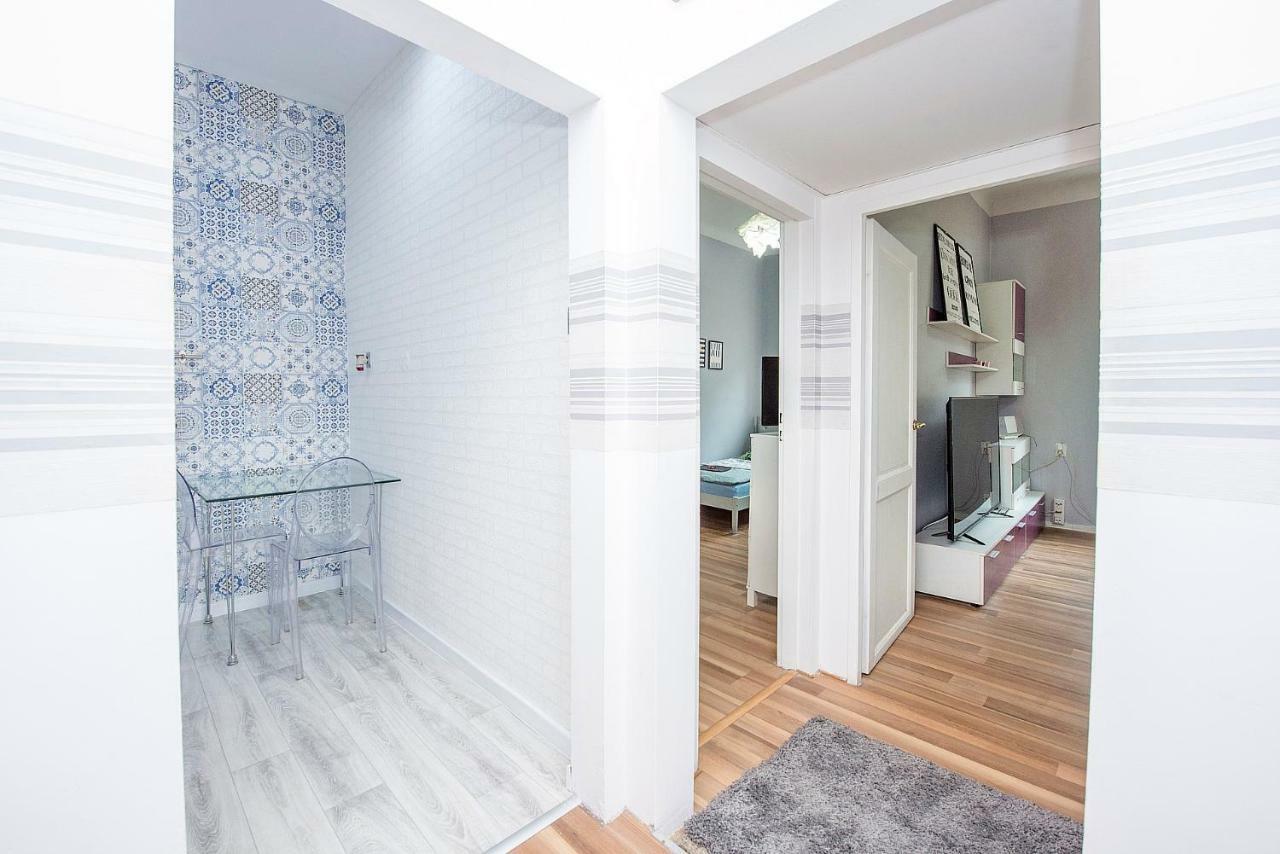 Slawkowska Apartment Краков Экстерьер фото