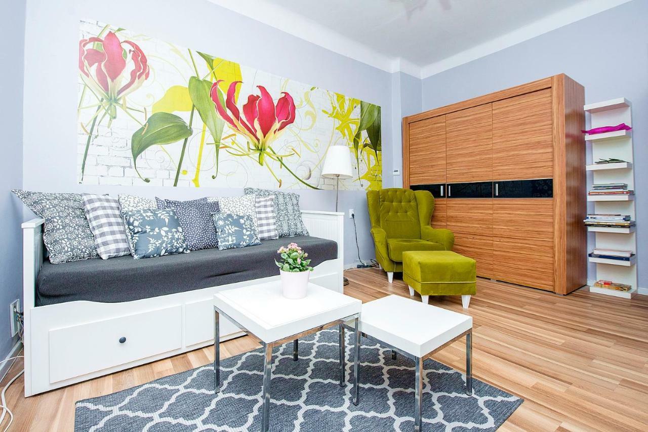 Slawkowska Apartment Краков Экстерьер фото